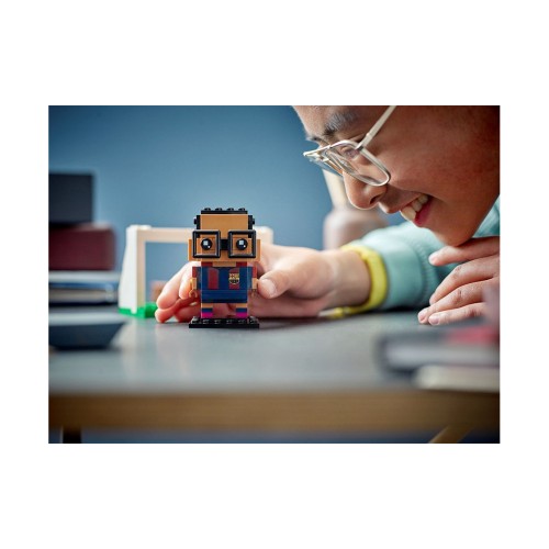 Конструктор LEGO ФК Барселона 530 деталей (40542) - изображение 3