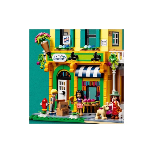 Конструктор LEGO Квіткові та дизайнерські крамниці у центрі міста 2010 деталей (41732) - изображение 7