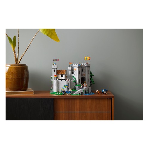 Конструктор LEGO Замок лицарів Лева 4514 деталей (10305) - изображение 4