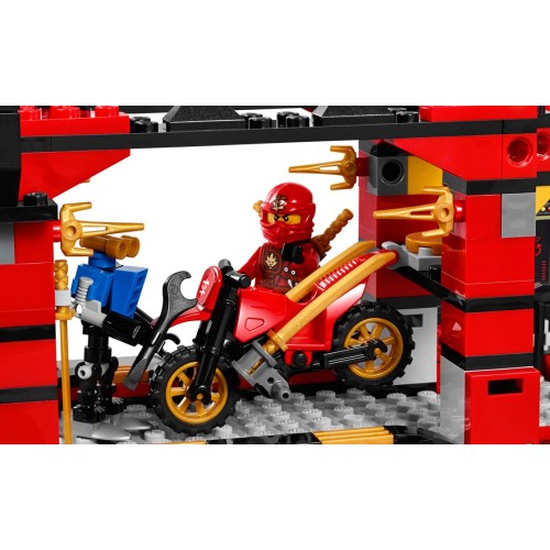 Конструктор LEGO Ніндзя "DB X" 756 деталей (70750) - изображение 2