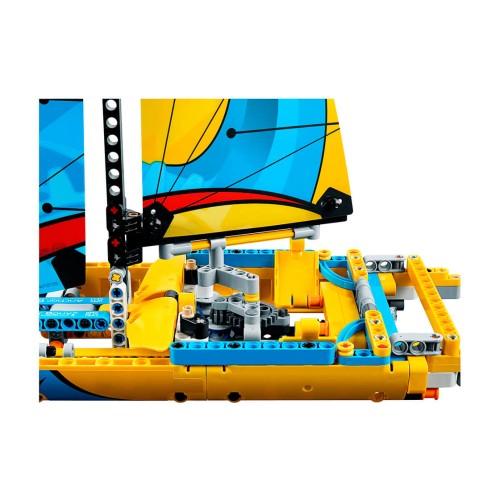 Конструктор LEGO Гоночна яхта 330 деталей (42074) - изображение 4