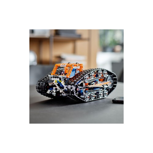 Конструктор LEGO Машина-трансформер на керуванні з додатка. 772 деталей (42140) - изображение 4