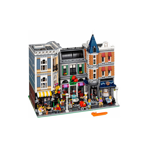 Конструктор LEGO Міська площа 4002 деталей (10255) - изображение 4