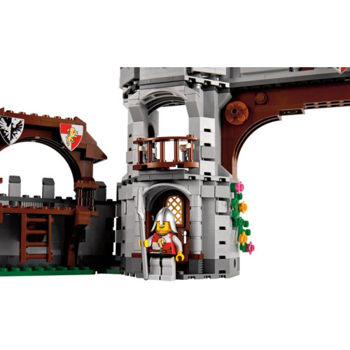 Конструктор LEGO Лицарський турнір 1575 деталей (10223) - изображение 3