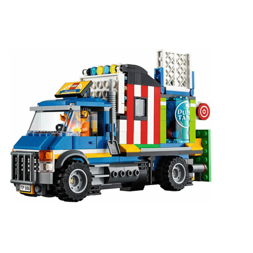 Конструктор LEGO Виїзна ярмарок 1746 деталей (10244) - изображение 3