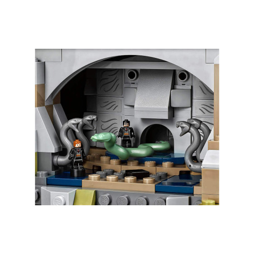 Конструктор LEGO Замок Хогвартс 6020 деталей (71043) - изображение 6