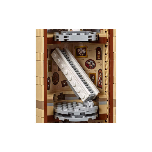 Конструктор LEGO Замок Хогвартс 6020 деталей (71043) - изображение 10