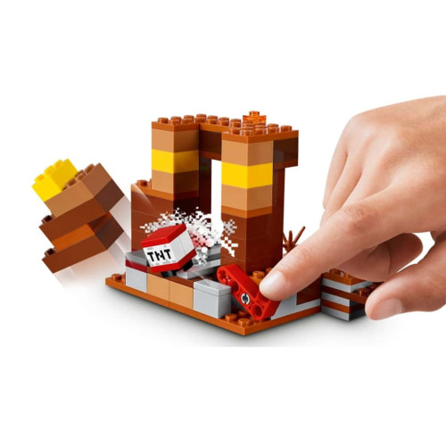 Конструктор LEGO Торгова точка 201 деталей (21167) - изображение 5