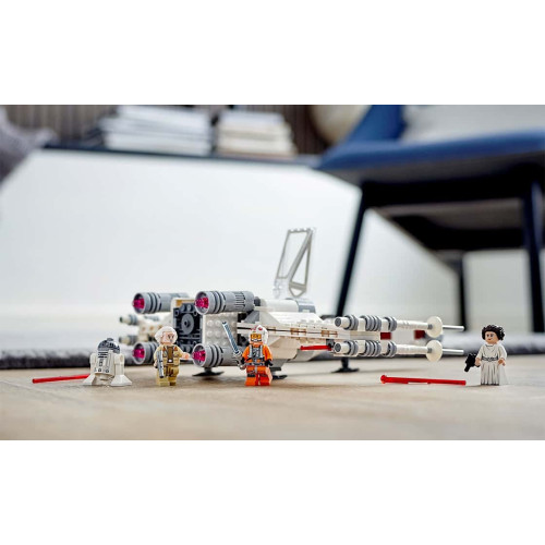 Конструктор LEGO Винищувач X-wing Люка Скайвокера 474 деталей (75301) - изображение 4