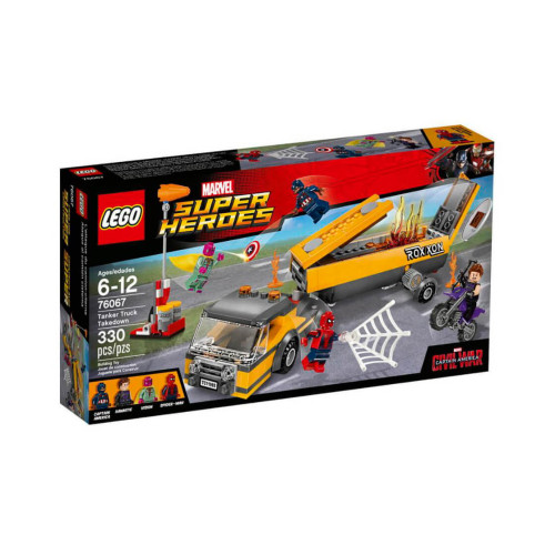 Конструктор LEGO Знищення бензовоза 330 деталей (76067)