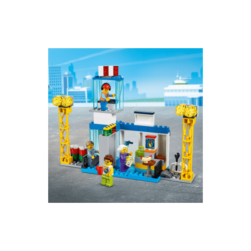 Конструктор LEGO Головний аеропорт 286 деталей (60261) - изображение 9
