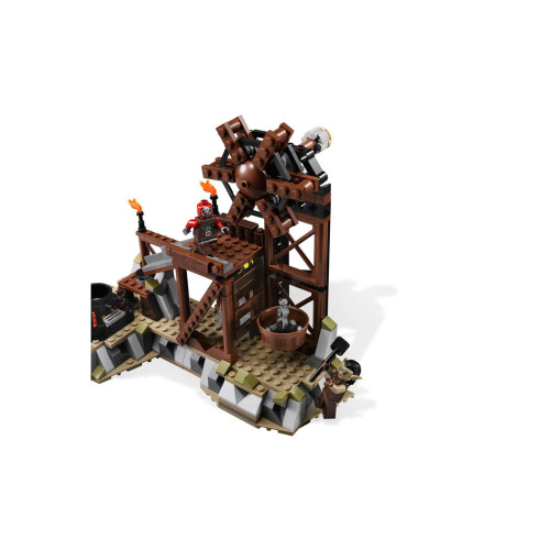Конструктор LEGO Ковальня Орків 366 деталей (9476) - изображение 2