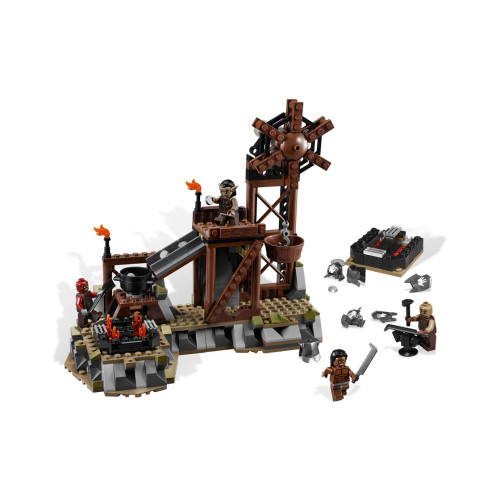 Конструктор LEGO Ковальня Орків 366 деталей (9476) - изображение 5